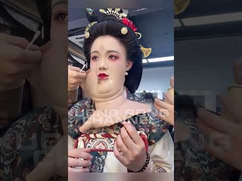 Behind the scenes of a Chinese movie's makeup scene, the actress wear mask play #behindthescene