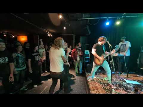 Play Video Youtube Video