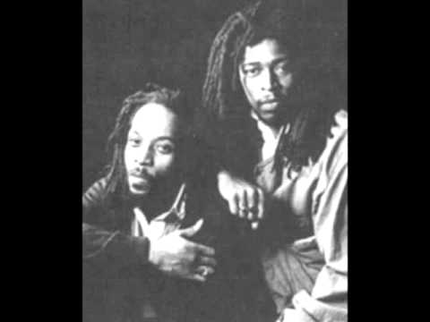 Natural Ites & Realistics - Sunshiny Days