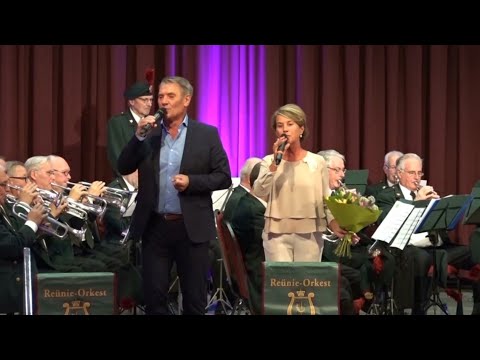 `t Veldboeket - Thei en Marij met Reünie-orkest Limburgse Jagers)