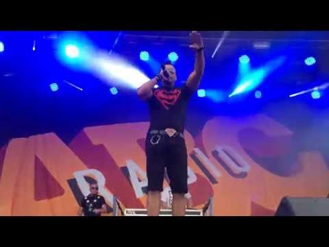 Luux Feat Mr shammi radio abc live clip