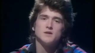Bay City Rollers   Give a little love 1975