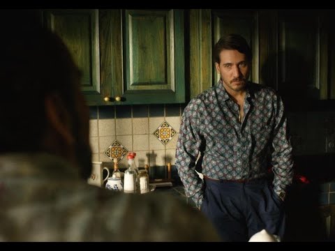 Narcos- Pacho Herrera kills lion