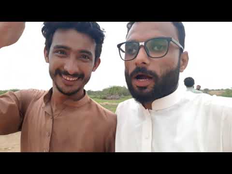 Enjoying at makli mountains || mountain ki zindagi with Sindhi boys || sun 13 September