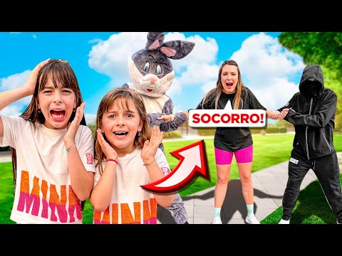 WE TRIED TO SAVE MOM JESSICA FROM THE STRANGER - It went wrong