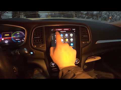 Wie nutze ich Android Auto und Apple CarPlay kabellos im Renault Megane IV?