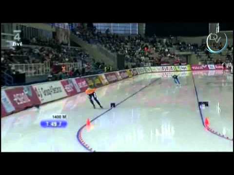 Ireen Wüst & Jilleanne Rookard 3000m, Calgary 2011