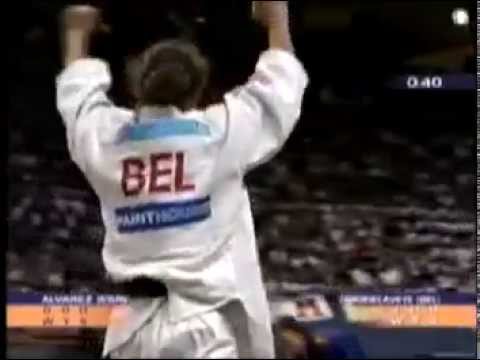 JUDO 2001 World Championships: Sara alvarez (ESP) - Gella Vandecaveye (BEL)