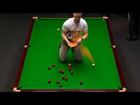 Protestors Interrupt World Snooker Championships
