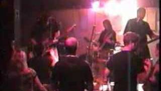 "STRAIGHT UP" - Leah Jee &amp; The Boys rock Paula Abdul