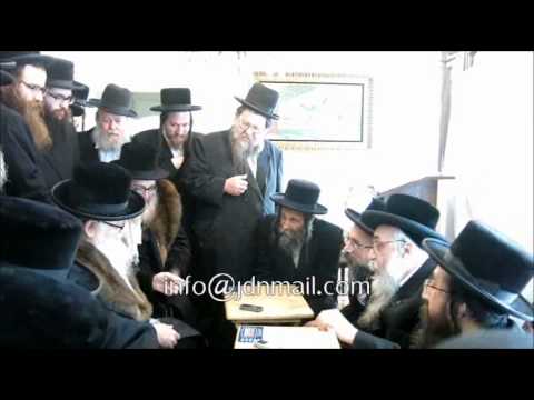 Skver Rebbe Menachem Uvel Polyana Rebbe Adar 1 5774