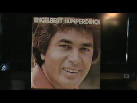 Thể hiện bởi Engelbertbert Humperdinck