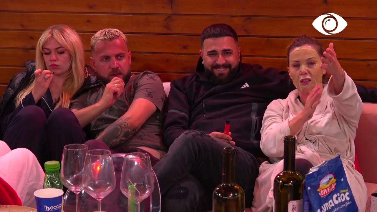 Olta ironi me Kristin: Je bërë si i çmendur/ Kristi: E rrezikshme je dhe ti!