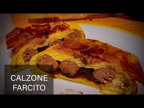 CALZONE FARCITO -Salsiccia, peperoni, formaggio