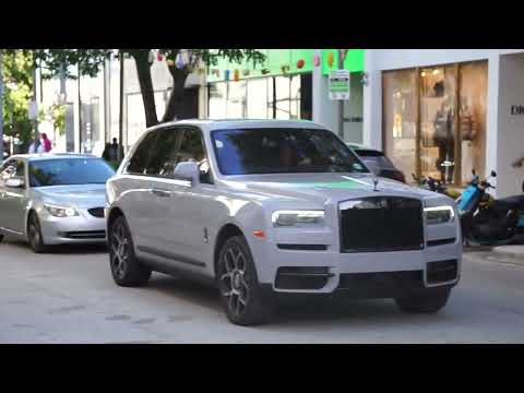 Sweet Chaulk/Nardo Grey Rolls-Royce Cullinan in Miami Design District