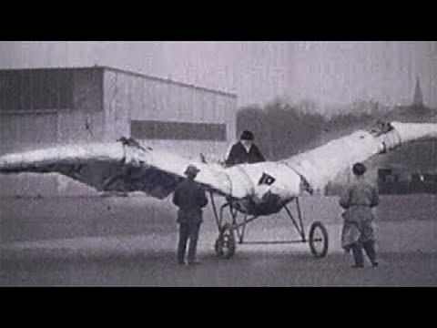 15 Dangerous Vintage Flying Machines