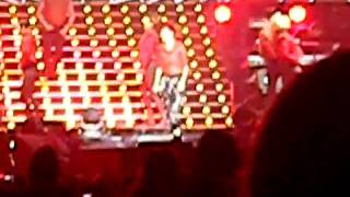 Cher Lloyd - The Clapping Song [X Factor Tour 09.03.2011]