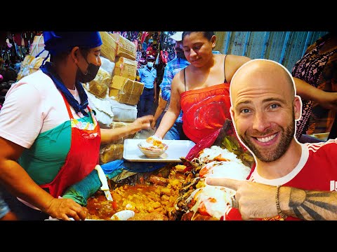 Nicaraguan STREET FOOD in the LARGEST MARKET in CENTRAL AMERICA!!