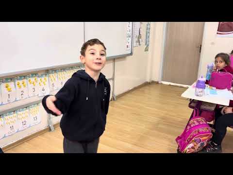 Sessiz Sinema Oyunu 🤣 #keşfet #viralvideo #oyun #etkinlik #ilkokul #öğrenci #okul #sınıf #eğlence