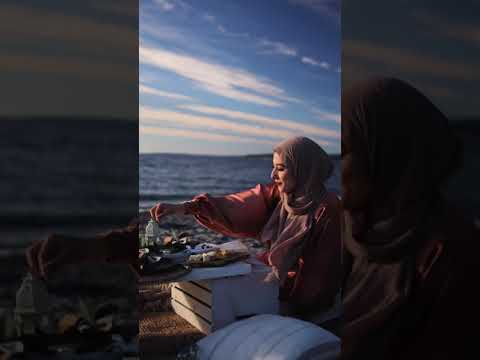 Muslim girl sitting on beach 🏖️ #beach #muslim #shorts