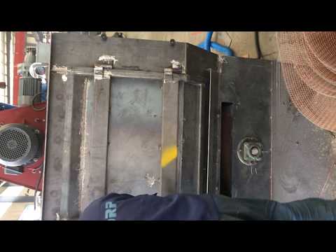 QG 32 series copper parts tumble belt shot blasting machine working video