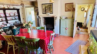 Feeling Overwhelmed By Housework-Do This 5 Minute Cleaning Routine To Get Motivated