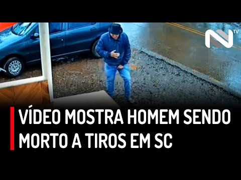 Vídeo mostra momento em que homem é morto a tiros em SC