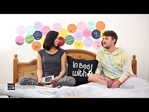 SIMONSCHMIDT - In Bed with Interview