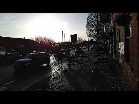 Eccles reserve 05 plate pump responding to an incident-Greater Manchester Fire and Rescue Service