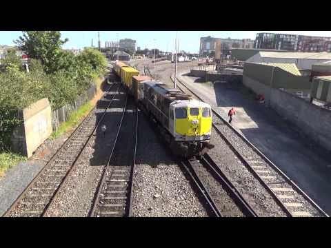 IE 071 Class loco 083 - Sperry Train - North Wall 26/9/15