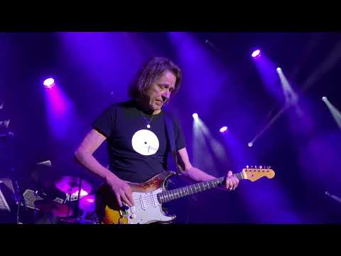 Sting 3.0 - Shape of My Heart