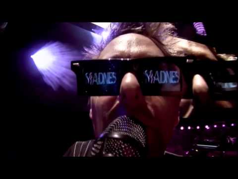Videoclip de Follow Me (Live at Rome Olympic Stadium) — Muse