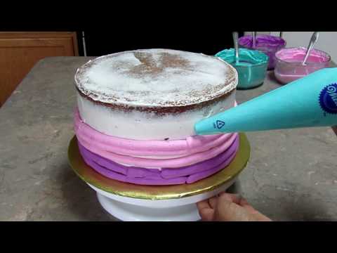 DECORATION WITH THREE COLORS / WITH CHANTILLY