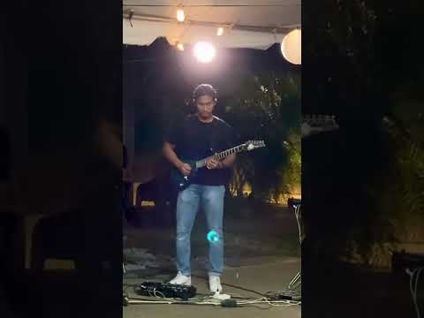 Yan Vellia - Hello Sayang SURINAME