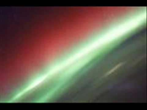 R-Tem featuring Ben Lost-Green and Red (Swanky Tunes remix)