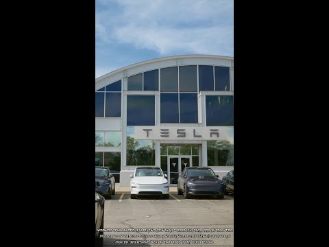 היום במהדורה 23.04.26: מניית טסלה יורדת ב-2.5% לאחר דו"ח רבעוני חזק, אך הדגישה עליה חדה בהוצאות