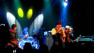 Turbonegro - Zillion Dollar Sadist (Live At Hamburg 15.7.2011)
