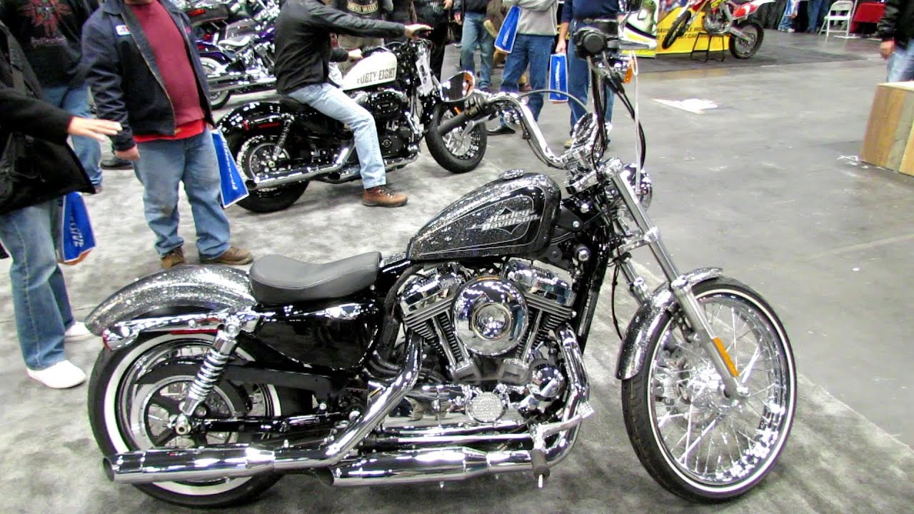 2014 Harley-Davidson Sportster XL1200V Seventy Two Walkaround - 2013 New York Motorcycle Show