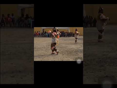 Nka Idoreyin multicultural troupe of Lagos Christmas Day performance of  the Ekombi dance