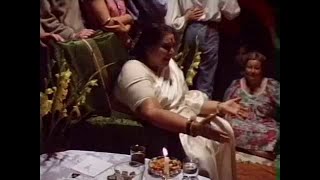 Public Program and Shri Mataji working on Seekers (video) thumbnail