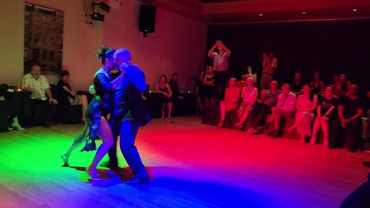 Argentine tango: Pablo Pugliese & Noel Strazza - Flor de Monserrat