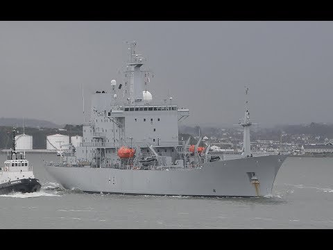 HMS SCOTT H131 ENTERS DEVONPORT NAVAL BASE AT DEVIL'S POINT - 19th December 2018