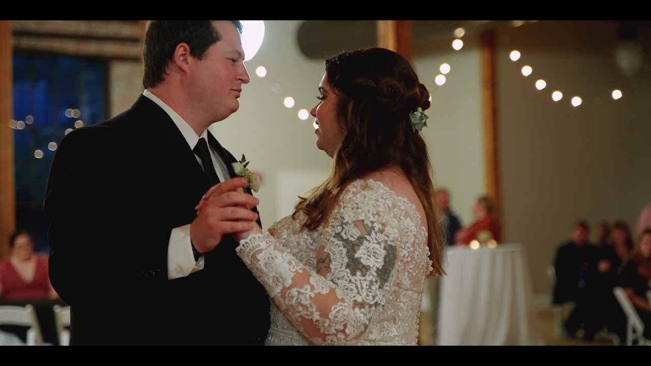 Promotional video thumbnail 2 for Smash Mouf Weddings