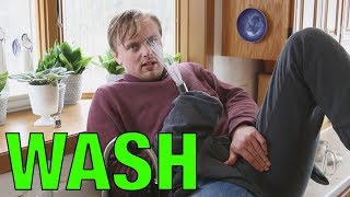 Mitchell Robbins Washes Dishes