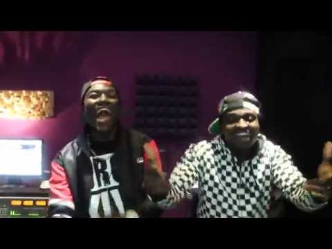 ReggieNBollie - World Class (studio session)