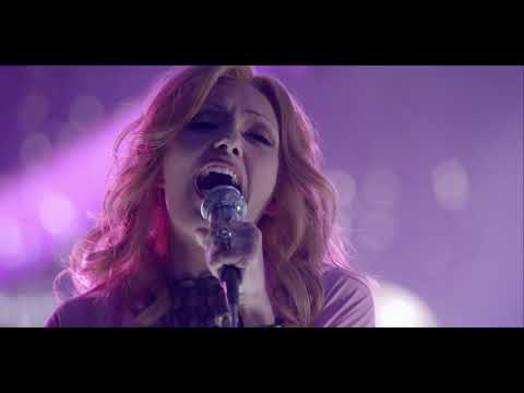 Io sono Mia, la clip del film: Mia Martini canta Piccolo uomo