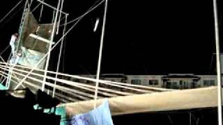 Circus Trapeze Suicide - Aranha