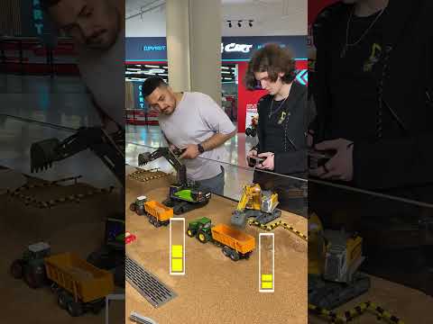 Huina excavator VS Siku #huina #siku #rc #excavator #vs #competition #shorts