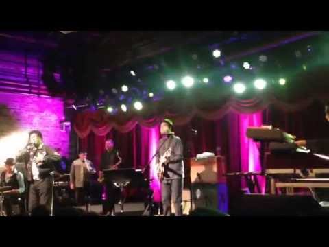 Charles Bradley and Soulive at Brooklyn Bowl -- "Ain't It A Sin" (live) (iPhone5)