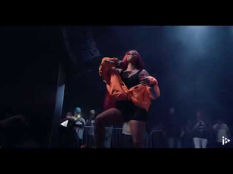 S3nsi Molly X LilBrook ConcertPerformance at Gas Monkey Live